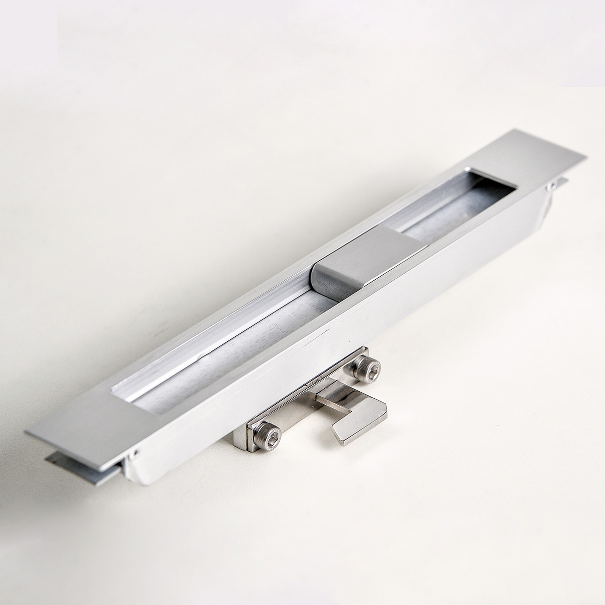 CONCHA SOBE E DESCE COM LINGUETA LATERAL